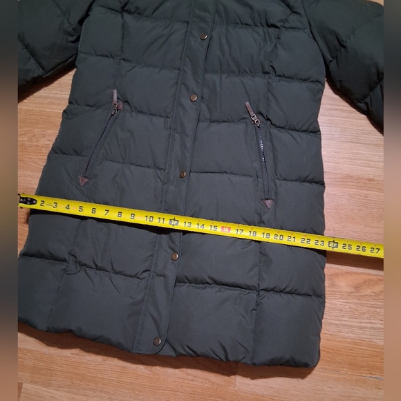 Ralph Lauren Dark Green Puffer Jacket with Faux Fur Hood - Picture 5 of 10